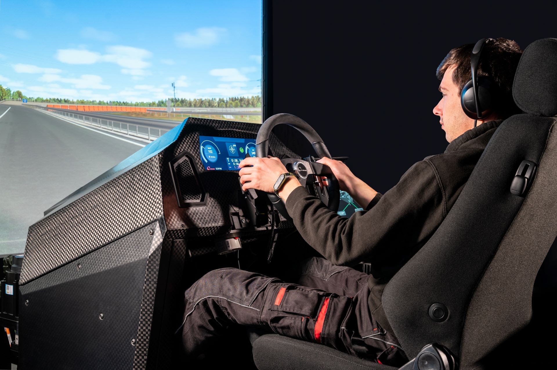 Bentley unveils revolutionary in house simulator to enhance luxury car development