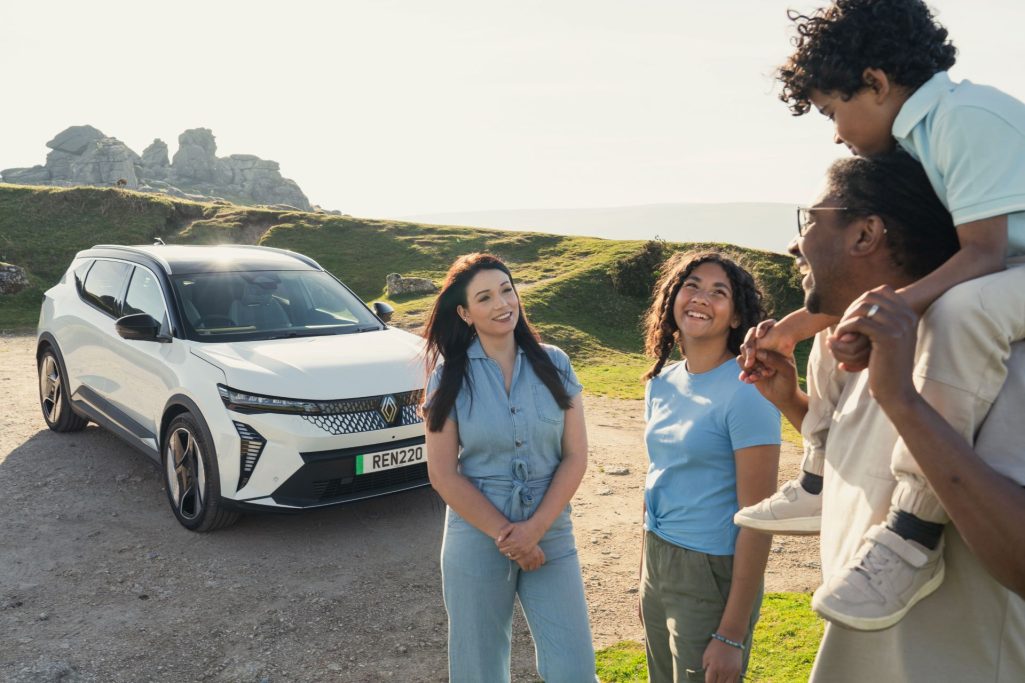 Say Goodbye To Car Guments With Renault Scenic E Tech 100 Electric 1
