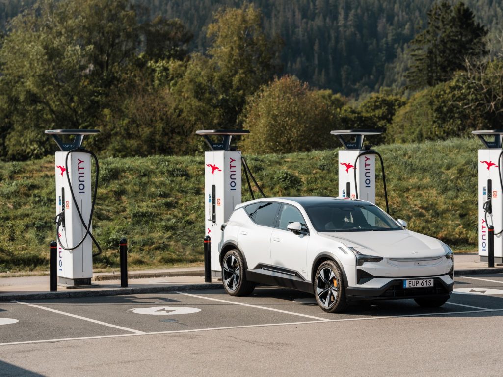 Polestar Introduces Plug Charge For Polestar 3 Customers