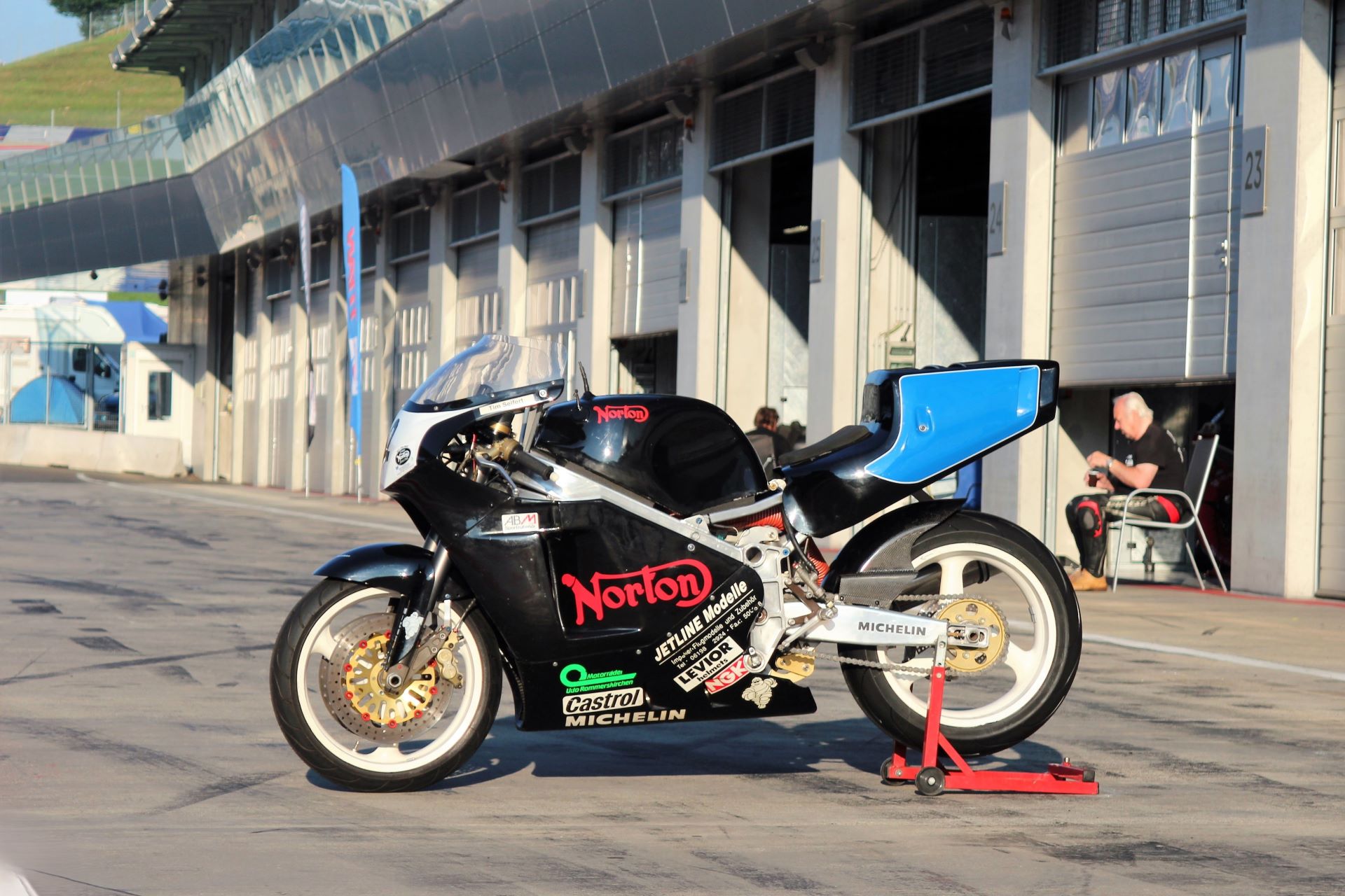 Rare Motorcycle Auction The First Norton F1r Ever Produced