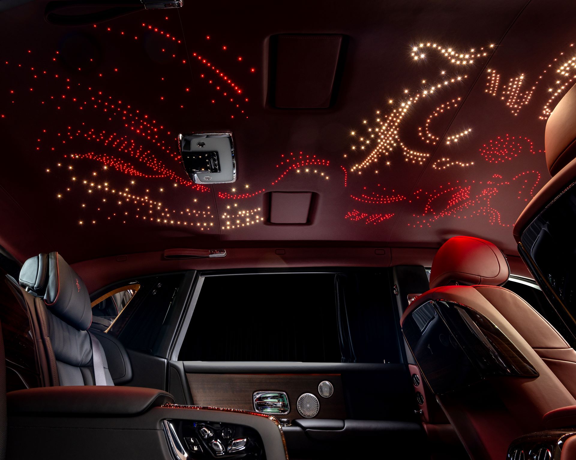 Rolls Royce Unveils The One Of One Phantom Dragon A Symphony Of Tradition And Innovation