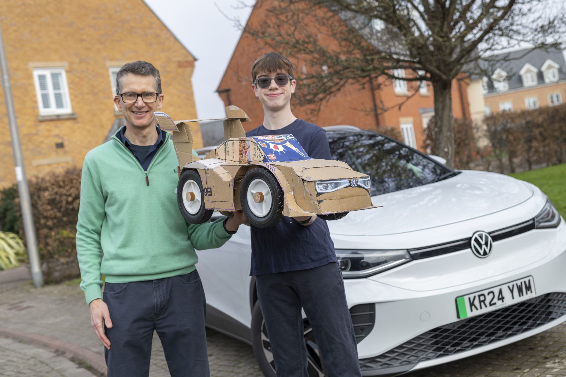 Teens Cardboard Creativity Wins Volkswagen Id4 Loan For Family