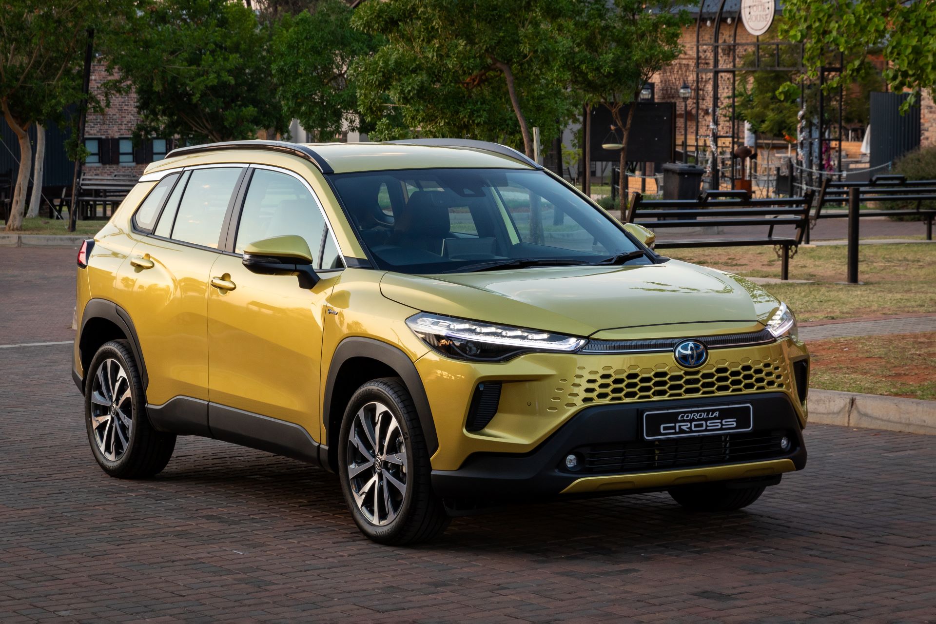 Toyota Corolla Cross South Africas Favourite Suv Gets A Stunning Update