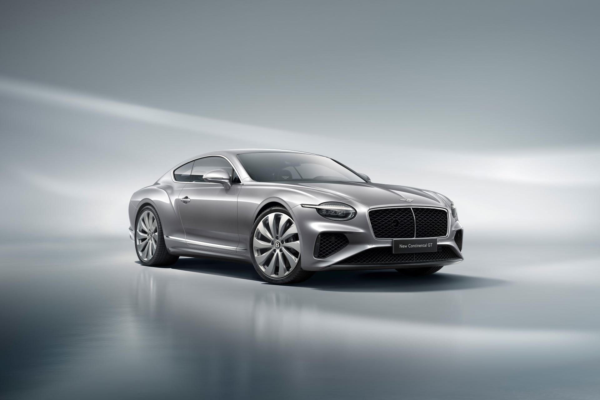 Bentley Unveils High Performance Hybrid Powertrains In New Continental Gt Gt Convertible And Flying Spur Models