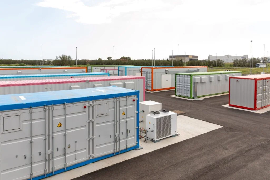 Turning Power Into Purpose Nissans Second Life Leaf Batteries Drive Clean Energy At Romes Fiumicino Airport