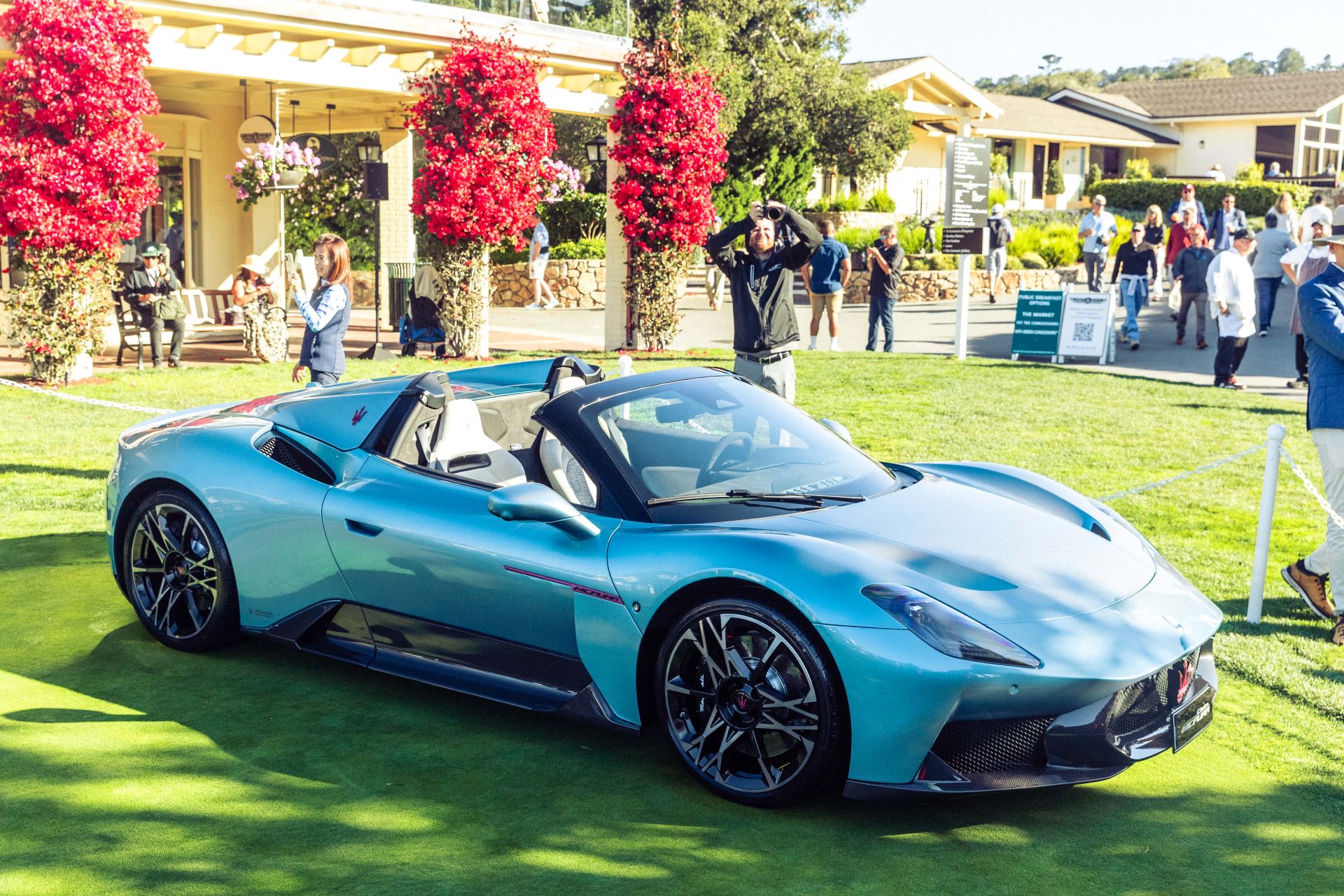 Maserati Triumphs At Monterey Car Week 2025 With Mcpura Debut Concours Honors And Record Breaking Auction