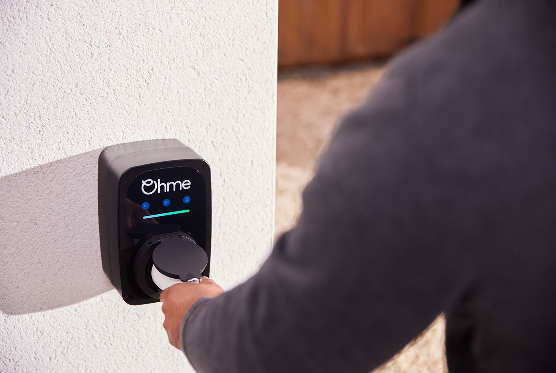 Ohme Rewards Ev Drivers With Over 400 000 In Winter Crowdflex Trial Demonstrating Power Of Smart Charging And Consumer Engagement
