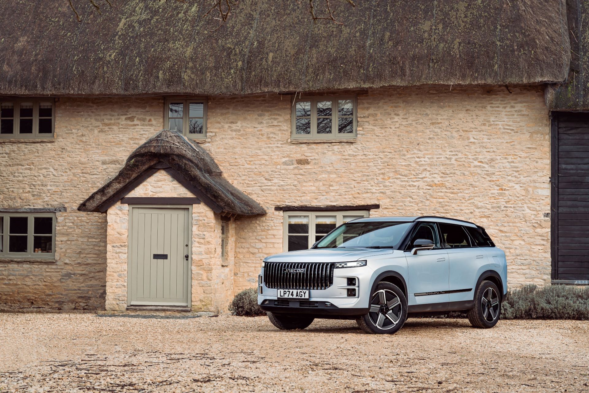 Jaecoo 7 Shs Claims Title As Uks Best Selling Plug In Hybrid In August