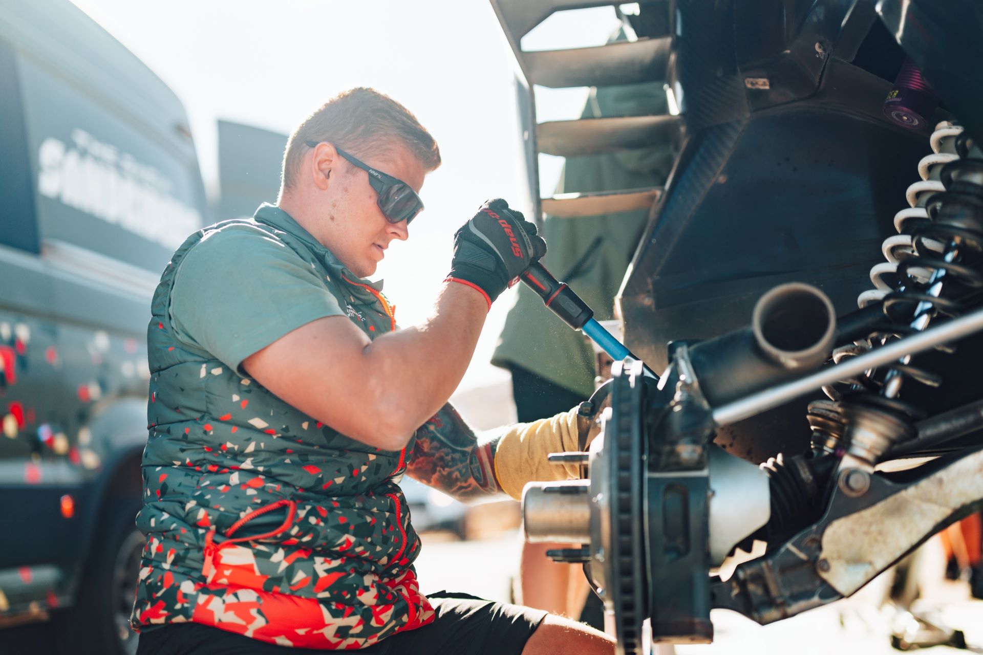 Dacia sandriders celebrate double triumph at rallye du maroc