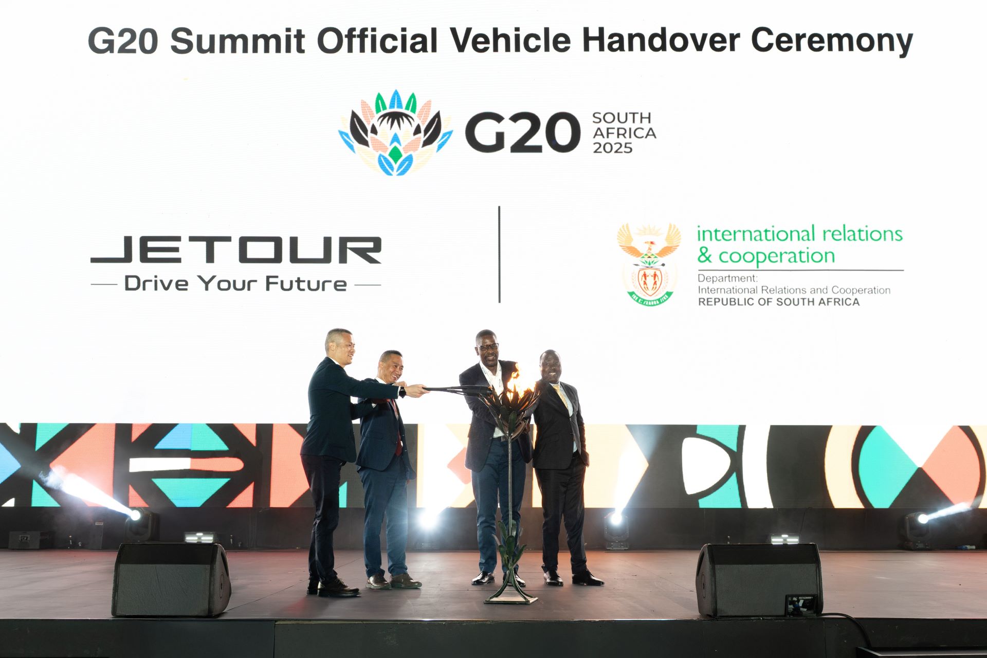 Jetour powers g20 summit with vip t series convoy fleet x