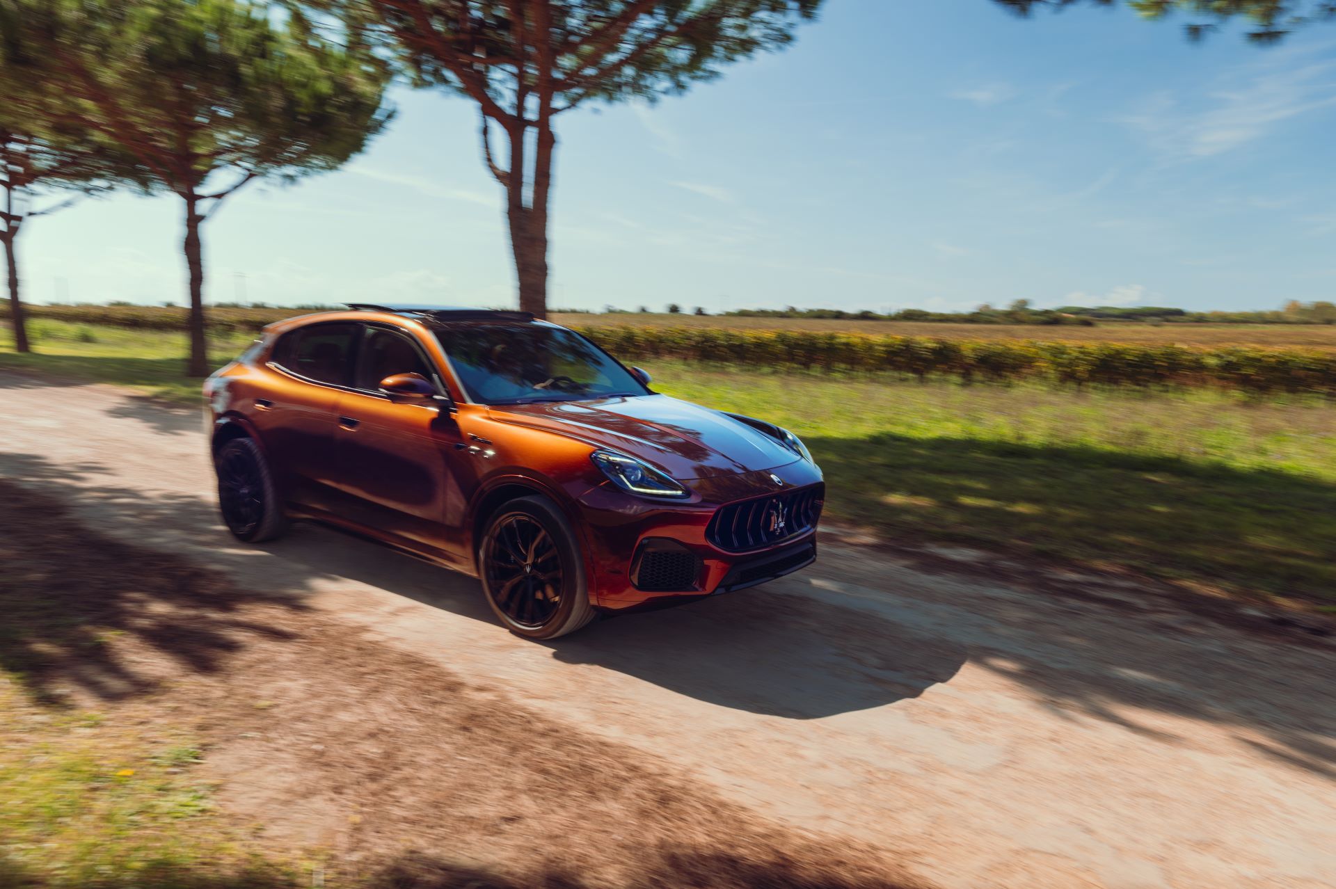 Maserati and marchesi antinori celebrate italian excellence with the grecale tributo ii bruciato