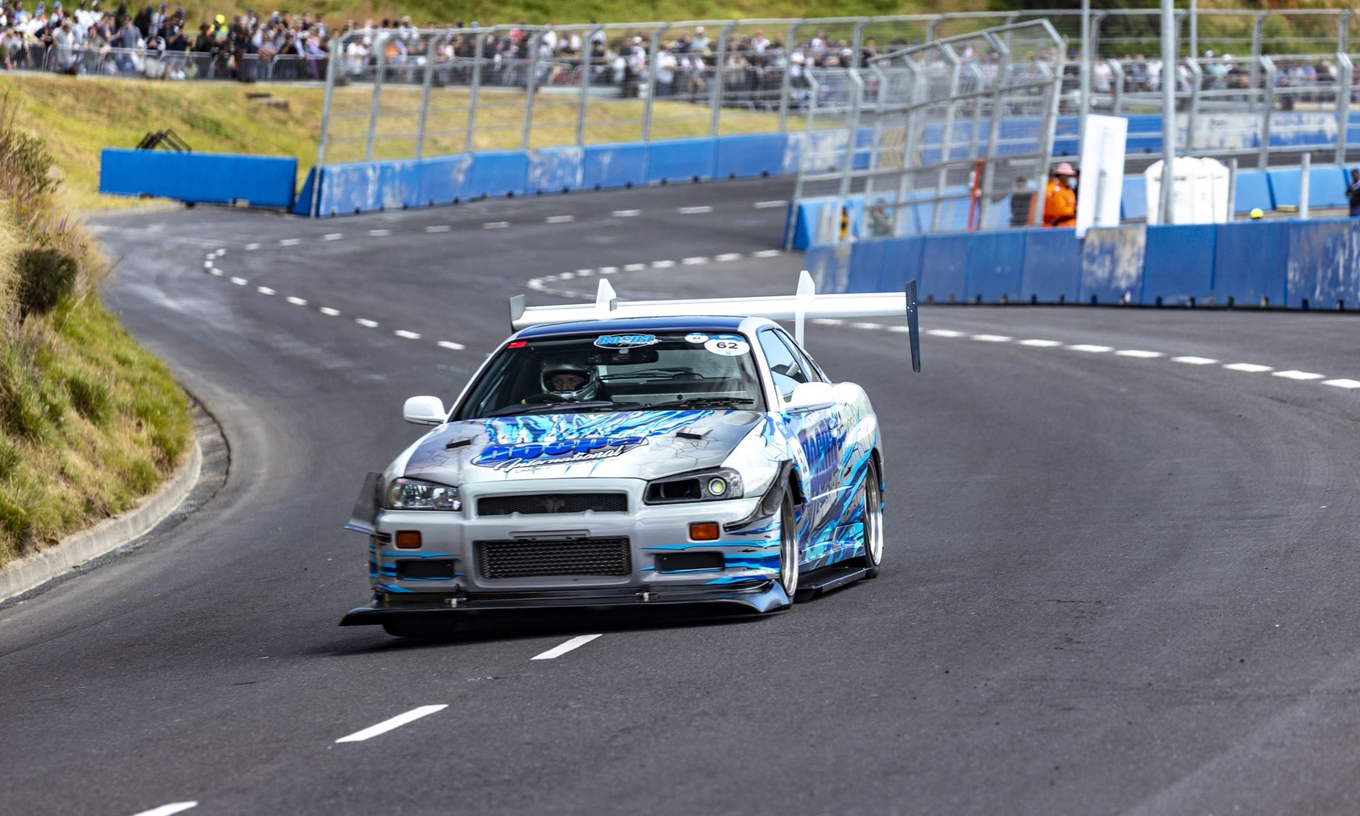 Rospa internationals r34 gt r makes impressive debut at capes inaugural speed classic
