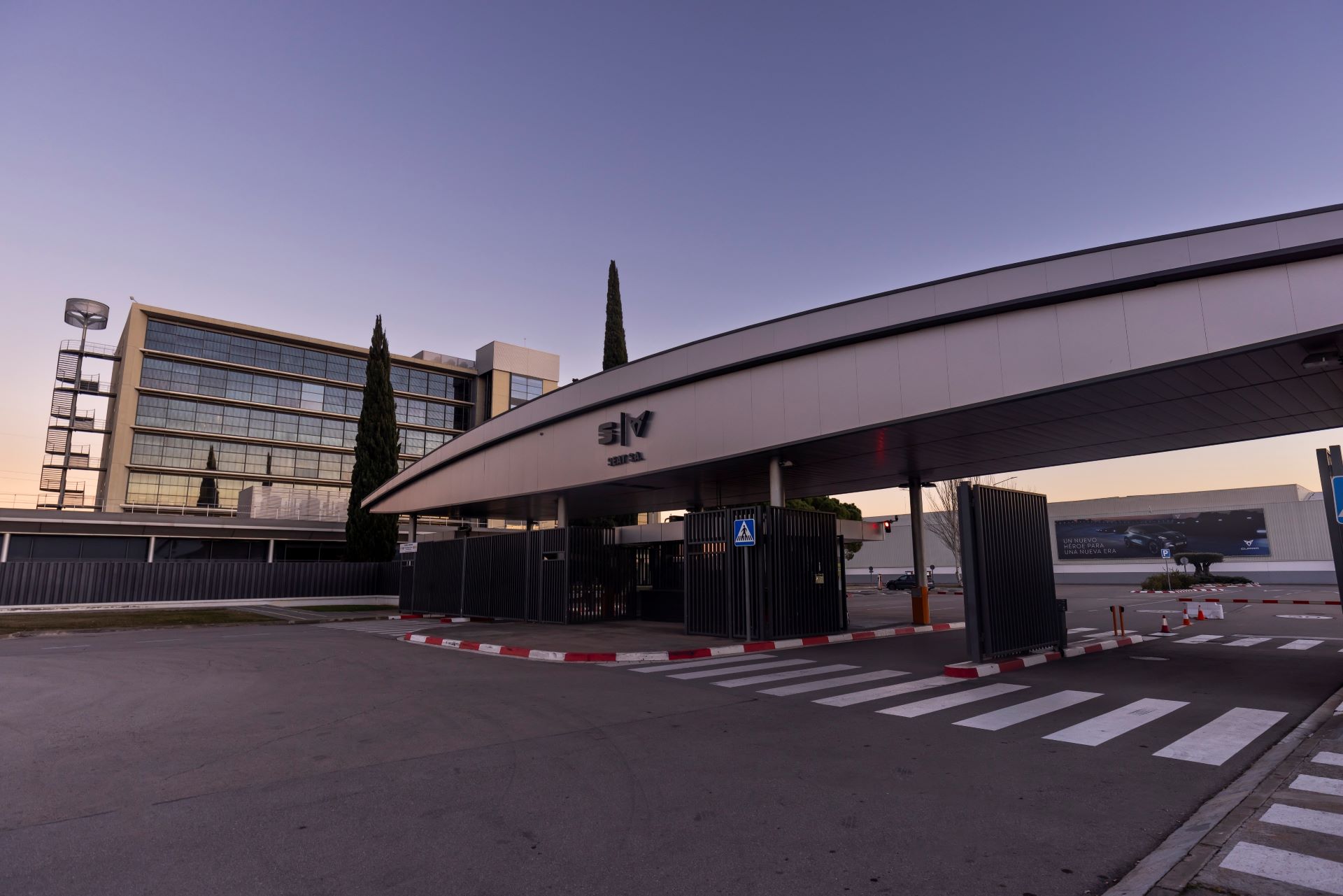 Seat s.a. maintains strategic discipline as market headwinds shape 2025 results
